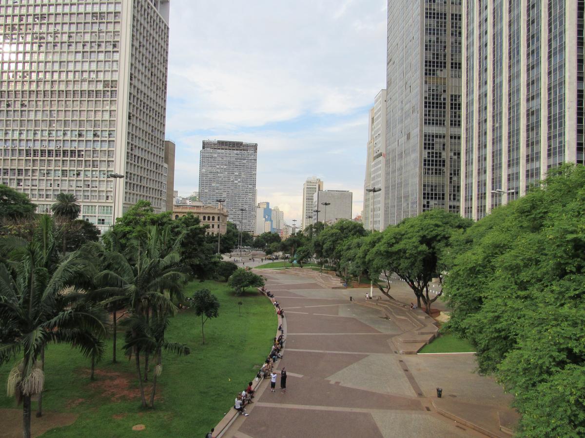 Hotel Moraes A 10 Minutos Da 25 De Marco,Bras,Bom Retiro,A 2 Minutos Do Mirante Sampa Sky E Pista De Skate Anhangabau Sao Paulo Exterior foto