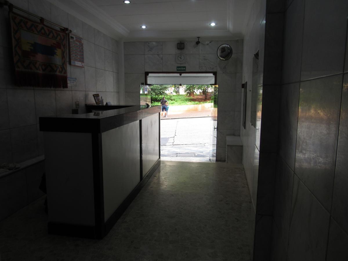 Hotel Moraes A 10 Minutos Da 25 De Marco,Bras,Bom Retiro,A 2 Minutos Do Mirante Sampa Sky E Pista De Skate Anhangabau Sao Paulo Exterior foto